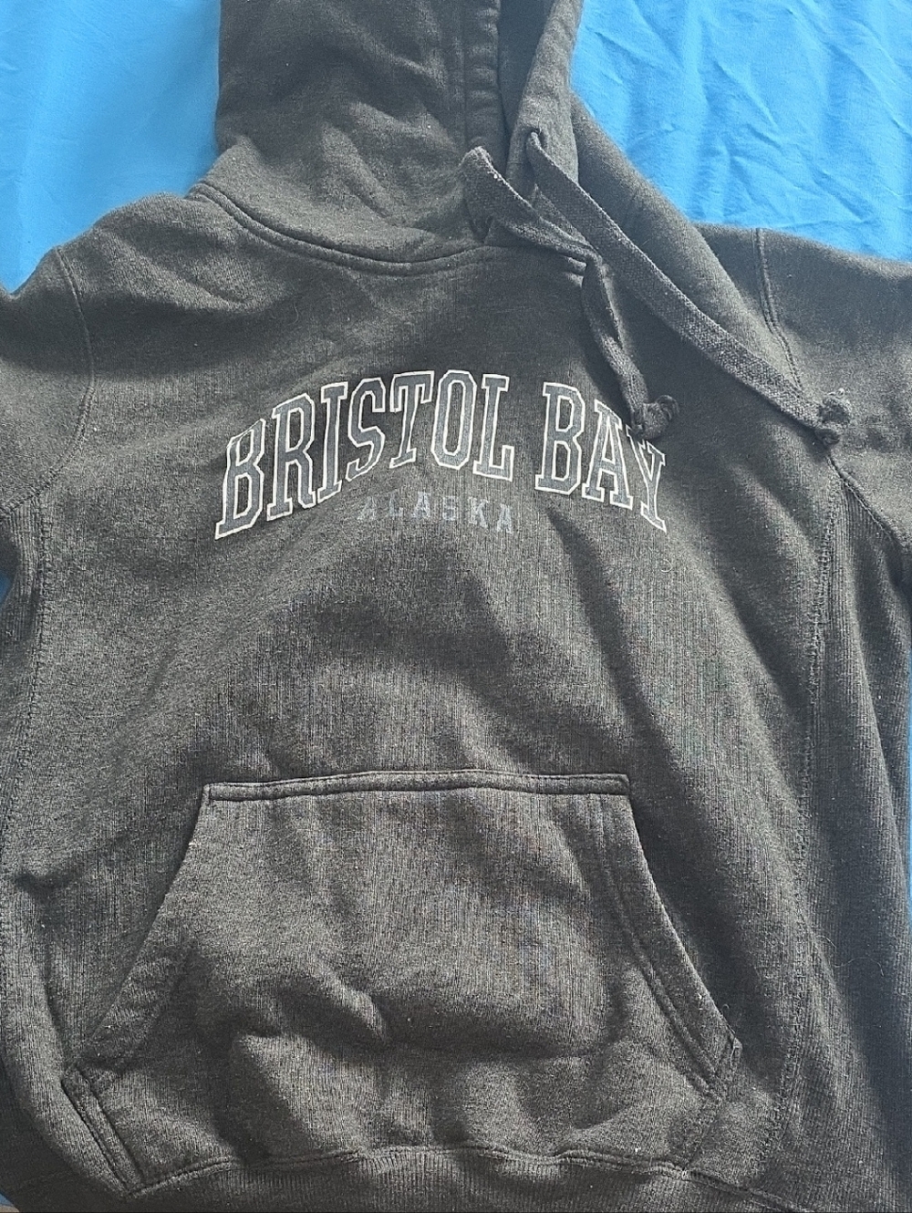 Bristol Bay Alaska Men's Black Crewneck Hoodie Size M